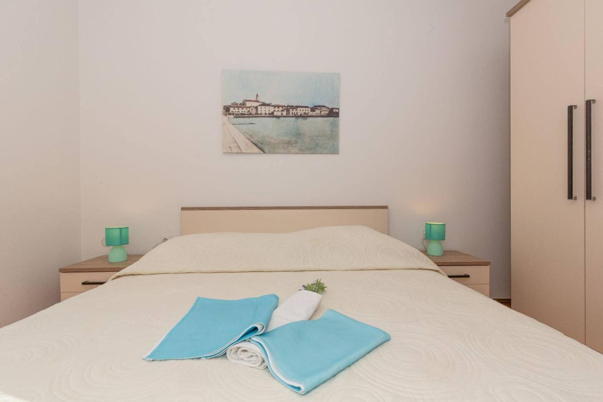 Three Bedroom Apartment In Biograd Biograd Na Moru Extérieur photo