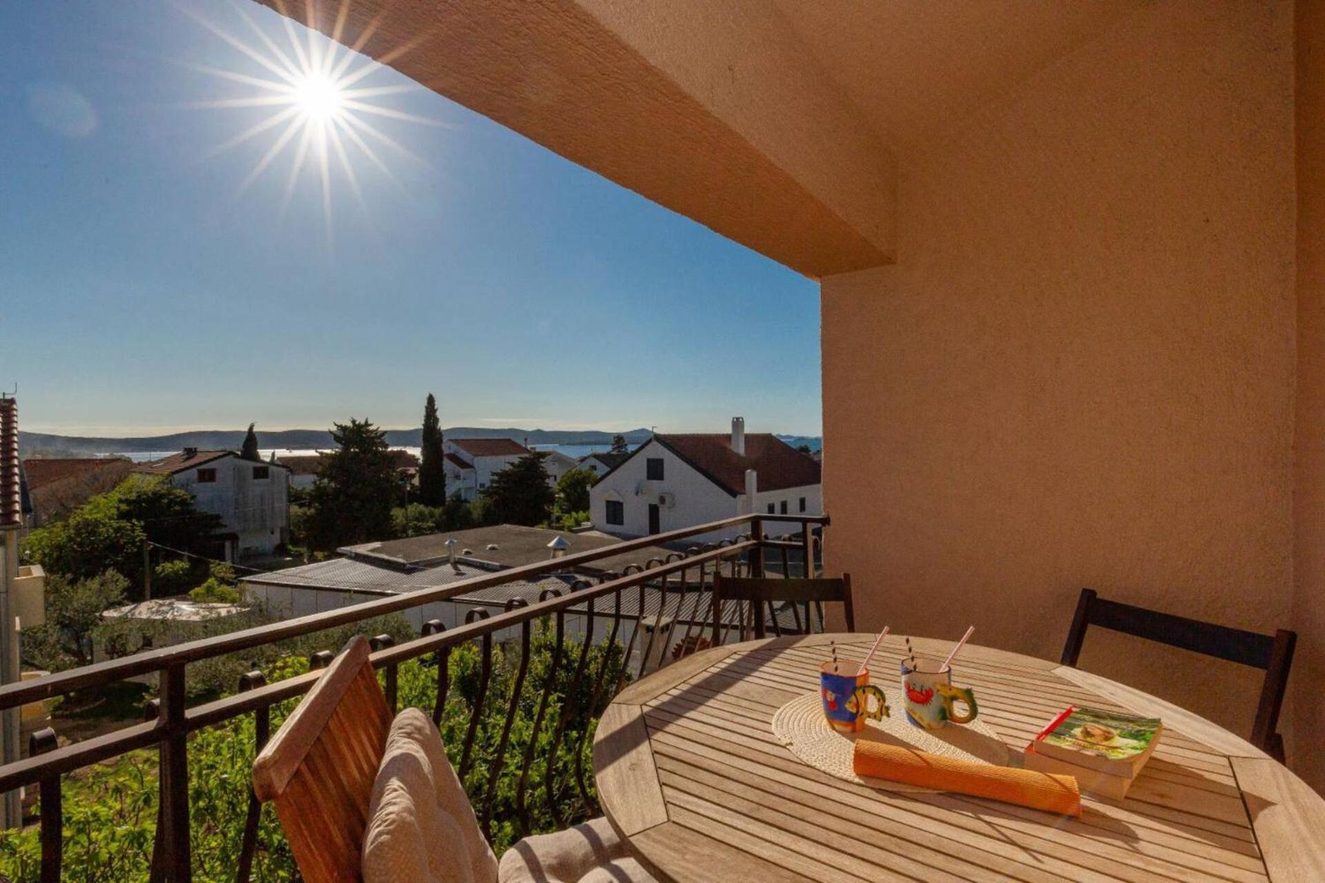 Three Bedroom Apartment In Biograd Biograd Na Moru Extérieur photo