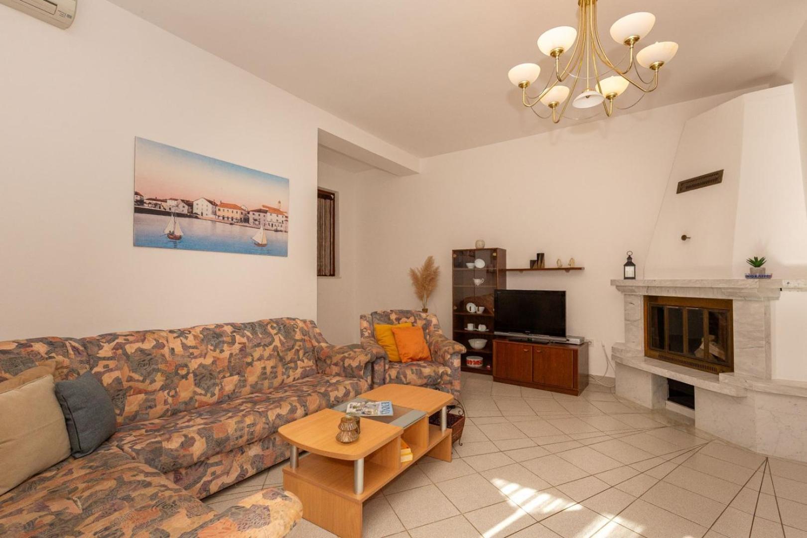 Three Bedroom Apartment In Biograd Biograd Na Moru Extérieur photo