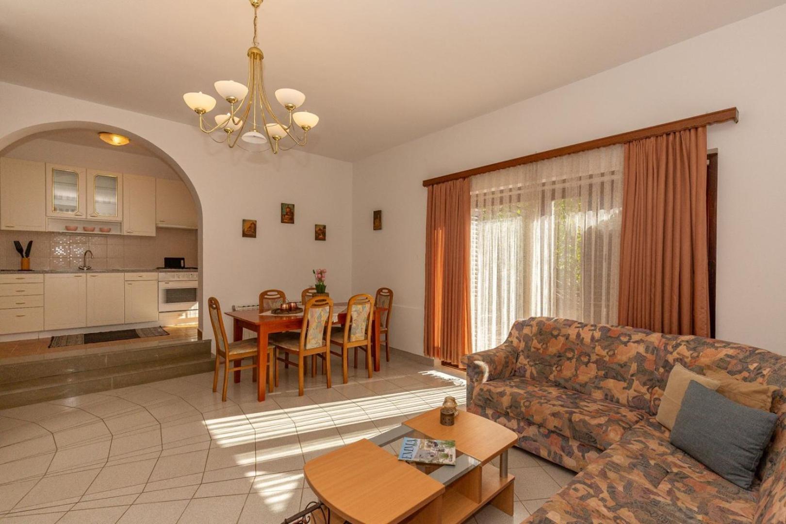 Three Bedroom Apartment In Biograd Biograd Na Moru Extérieur photo