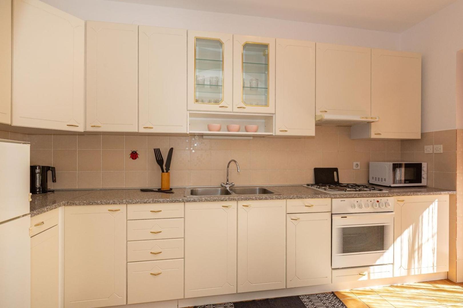 Three Bedroom Apartment In Biograd Biograd Na Moru Extérieur photo